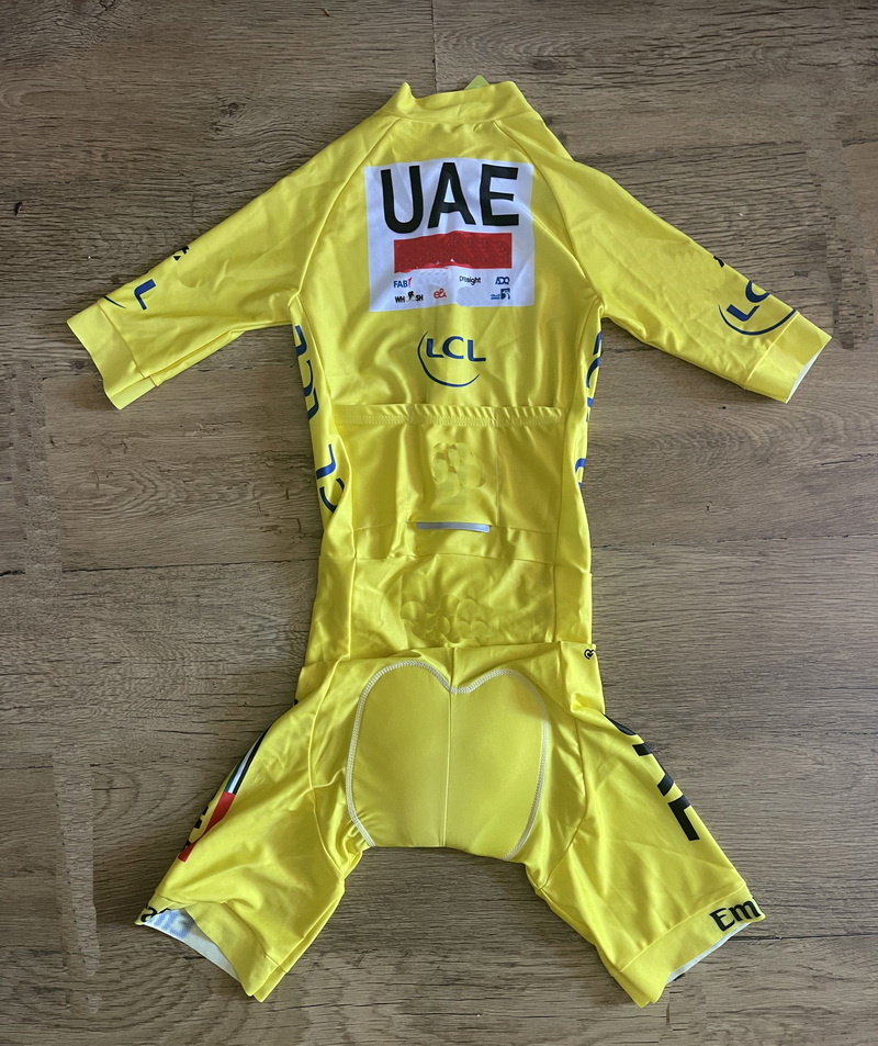 Mono con corte láser 2024, equ - Cycling Gear Material reseña y precio